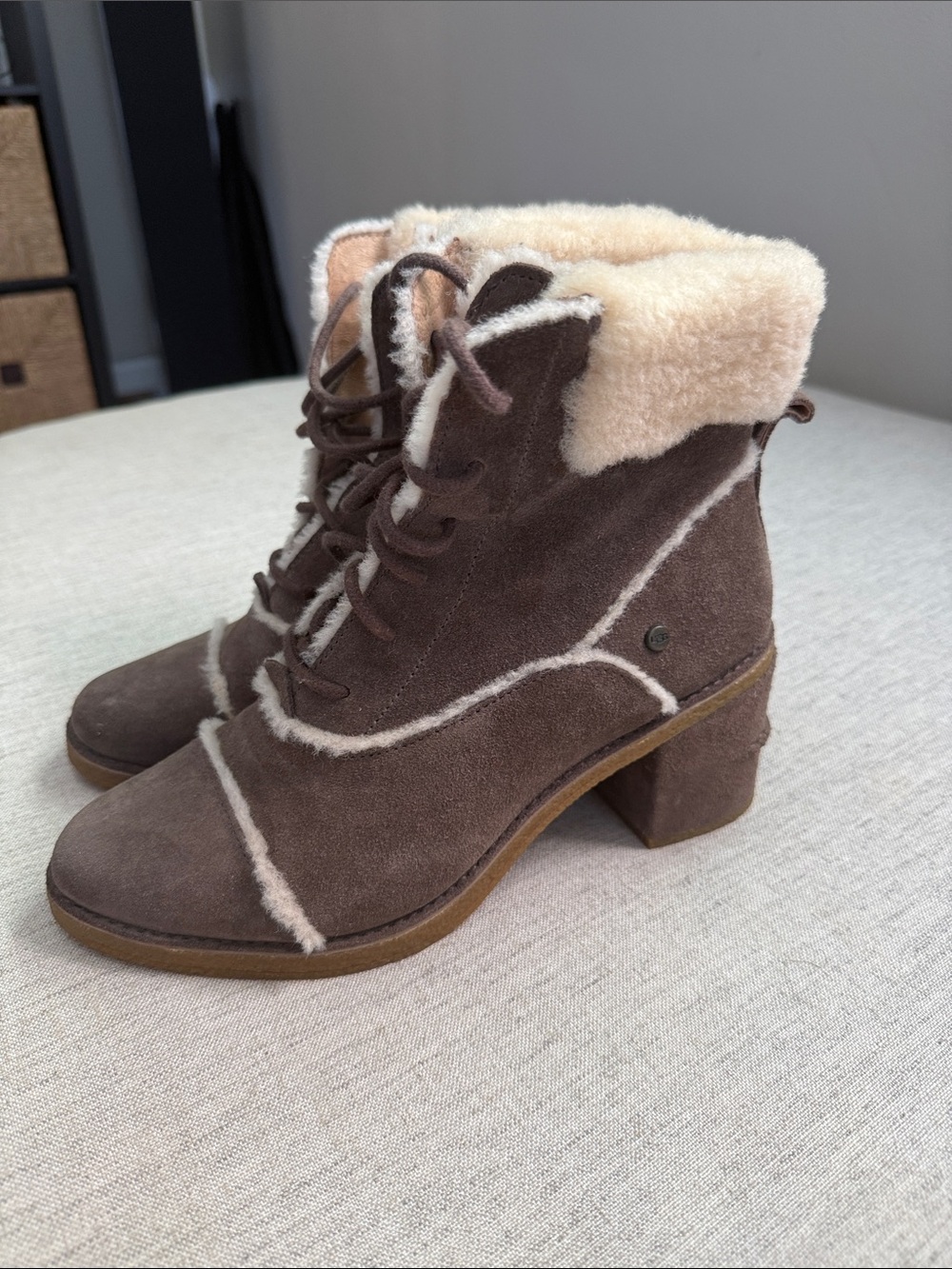 UGG Brown Suede Shearling Cuff Lace-Up Heeled Ankle Boots